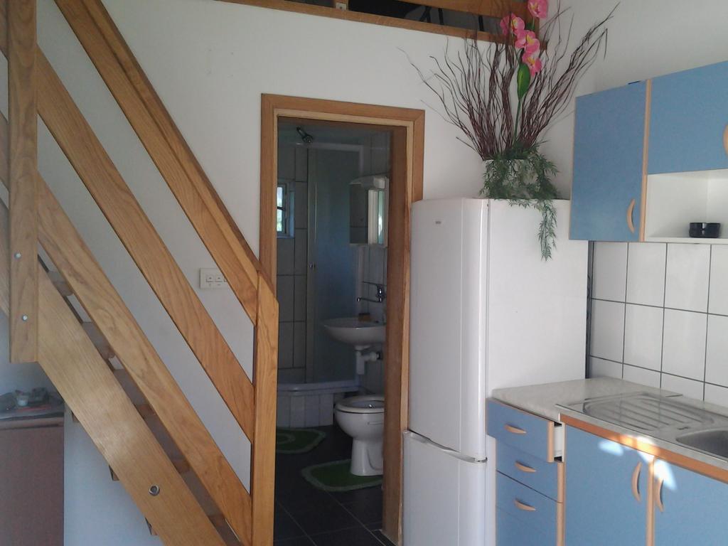 Apartmani Marija Starigrad Paklenica Εξωτερικό φωτογραφία