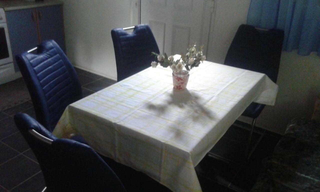 Apartmani Marija Starigrad Paklenica Εξωτερικό φωτογραφία